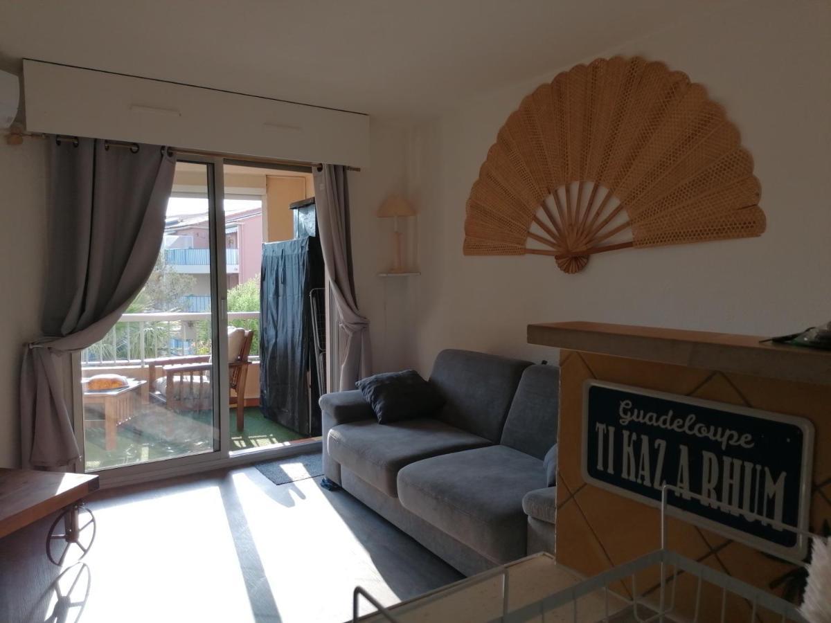 appartement au LAGON BLEU à Fréjus, garage, tennis&piscine 1200 M2 Exterior foto